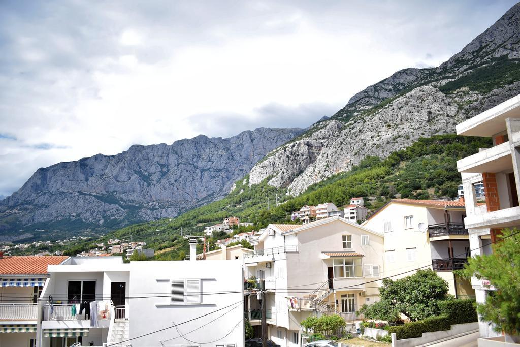 Apartments Pinery Makarska Exterior foto