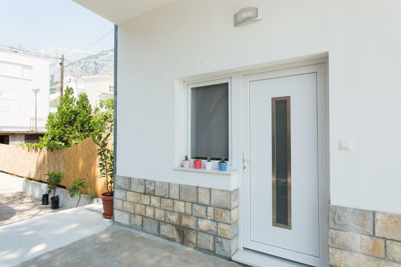Apartments Pinery Makarska Exterior foto