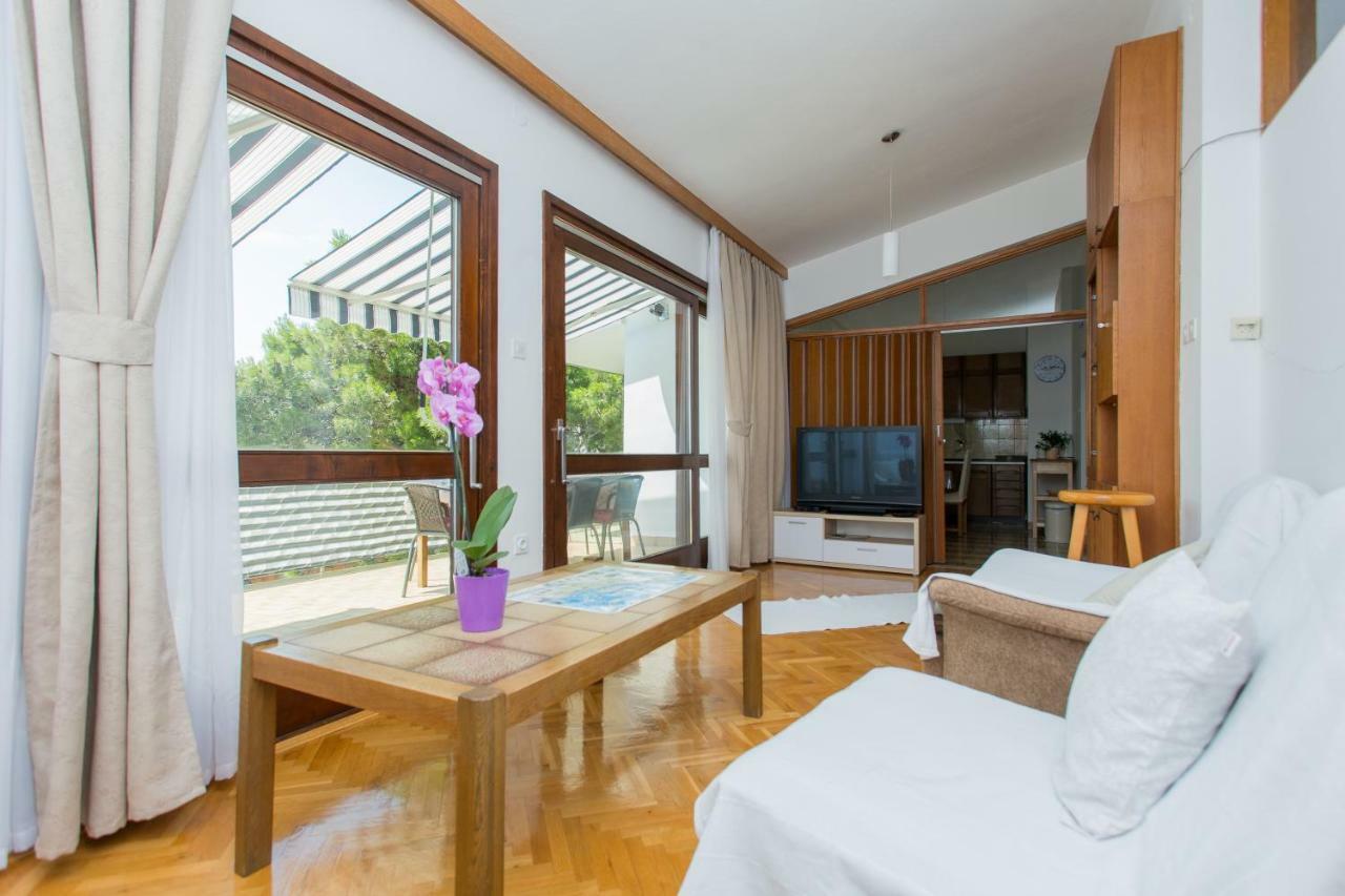 Apartments Pinery Makarska Exterior foto